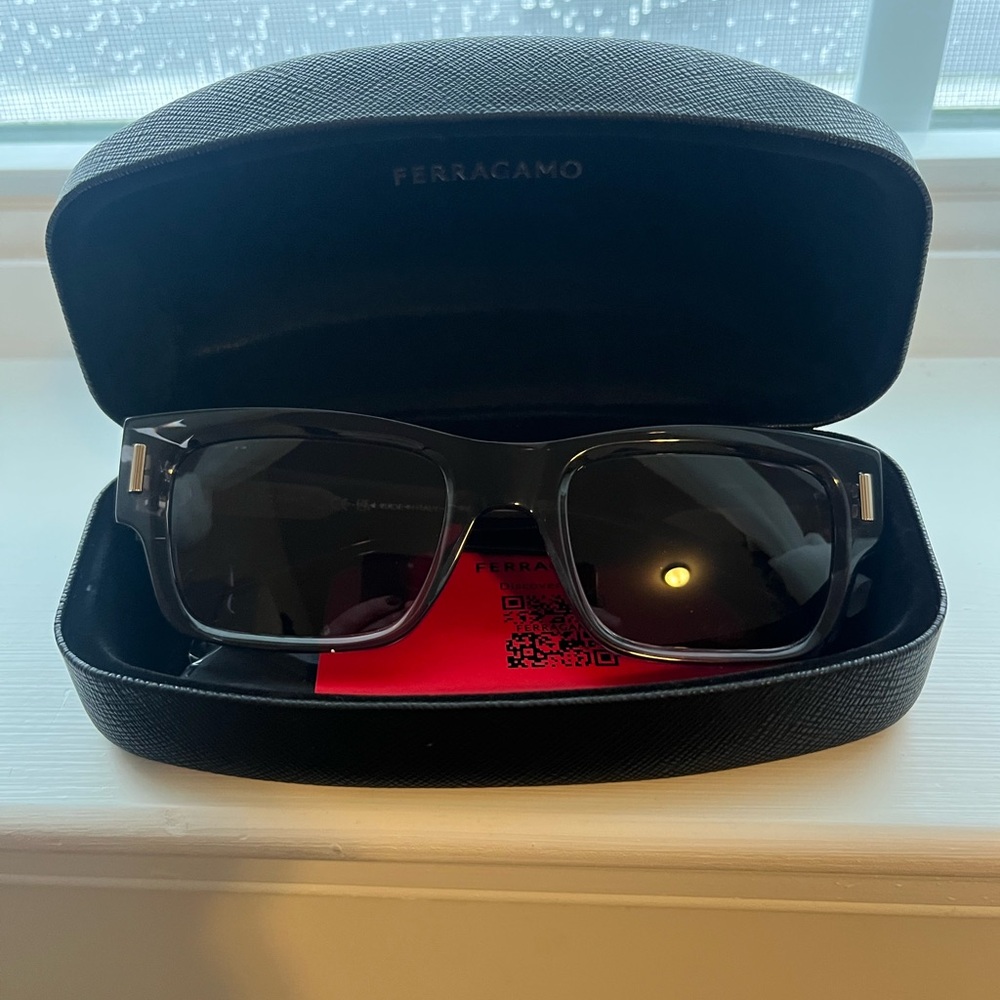 Ferragamo Black Rectangular Sunglasses - image 1